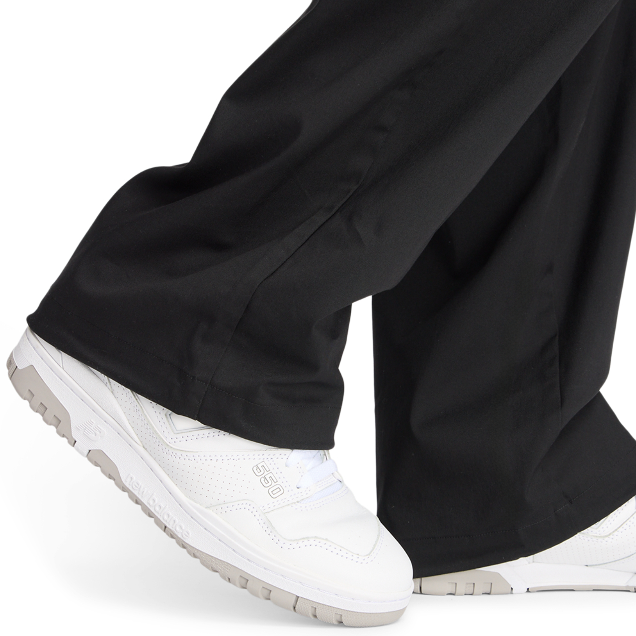 New Balance Athletics Cotton Twill Cargo Pant Image 7 of 7. Tap to open photo gallery.