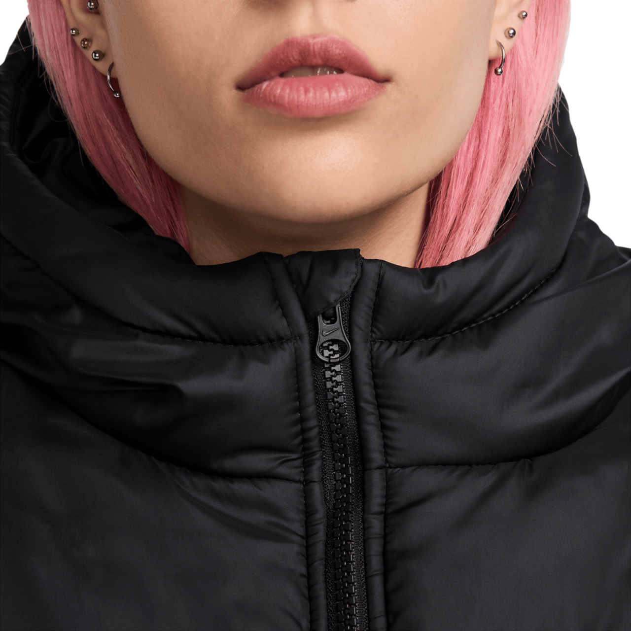 Nike Sportswear Puffer Therma-FIT Loose Hooded Jacket Image 6 of 7. Tap to open photo gallery.