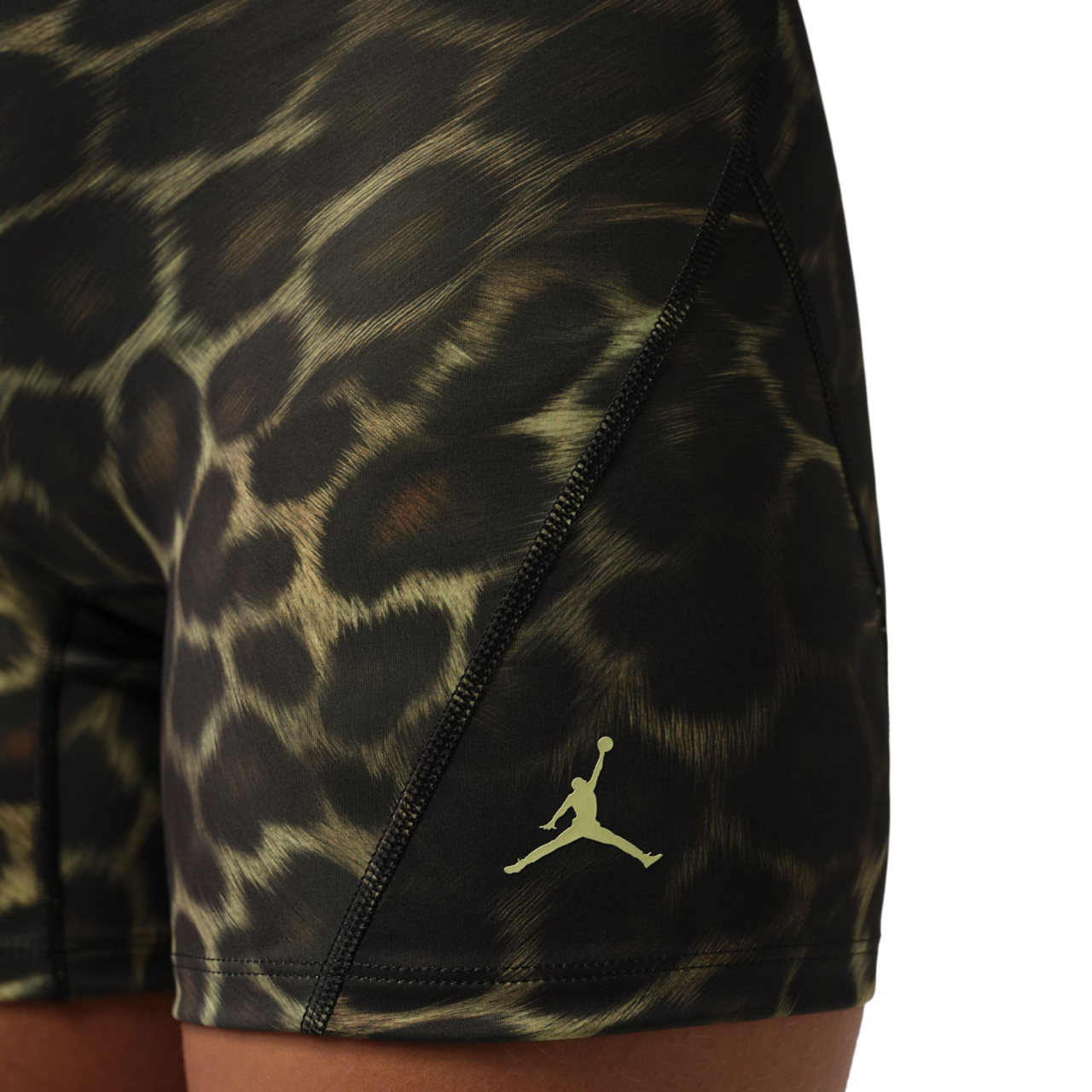 Jordan Dri-FIT High-Waisted 5" Printed Shorts Image 3 of 6. Tap to open photo gallery.