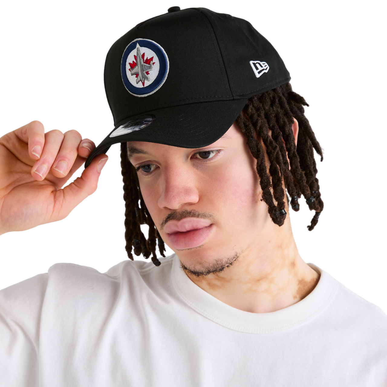 New Era 9FORTY A-Frame NHL Image 2 of 3. Tap to open photo gallery.