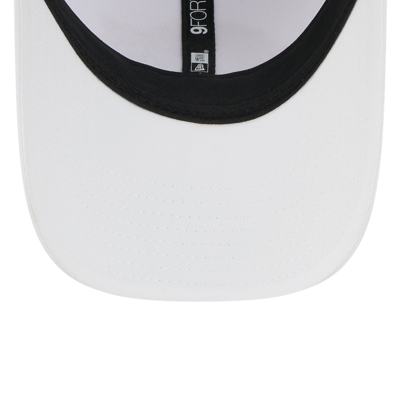 New Era 9Forty Snap Metallic Lakers Image 5 of 7. Tap to open photo gallery.
