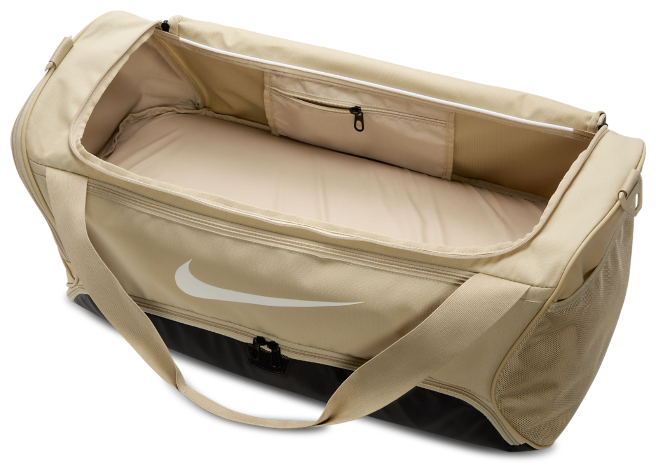 Nike Brasilia 9.5 Training Duffel Bag Image 4 of 10. Tap to open photo gallery.