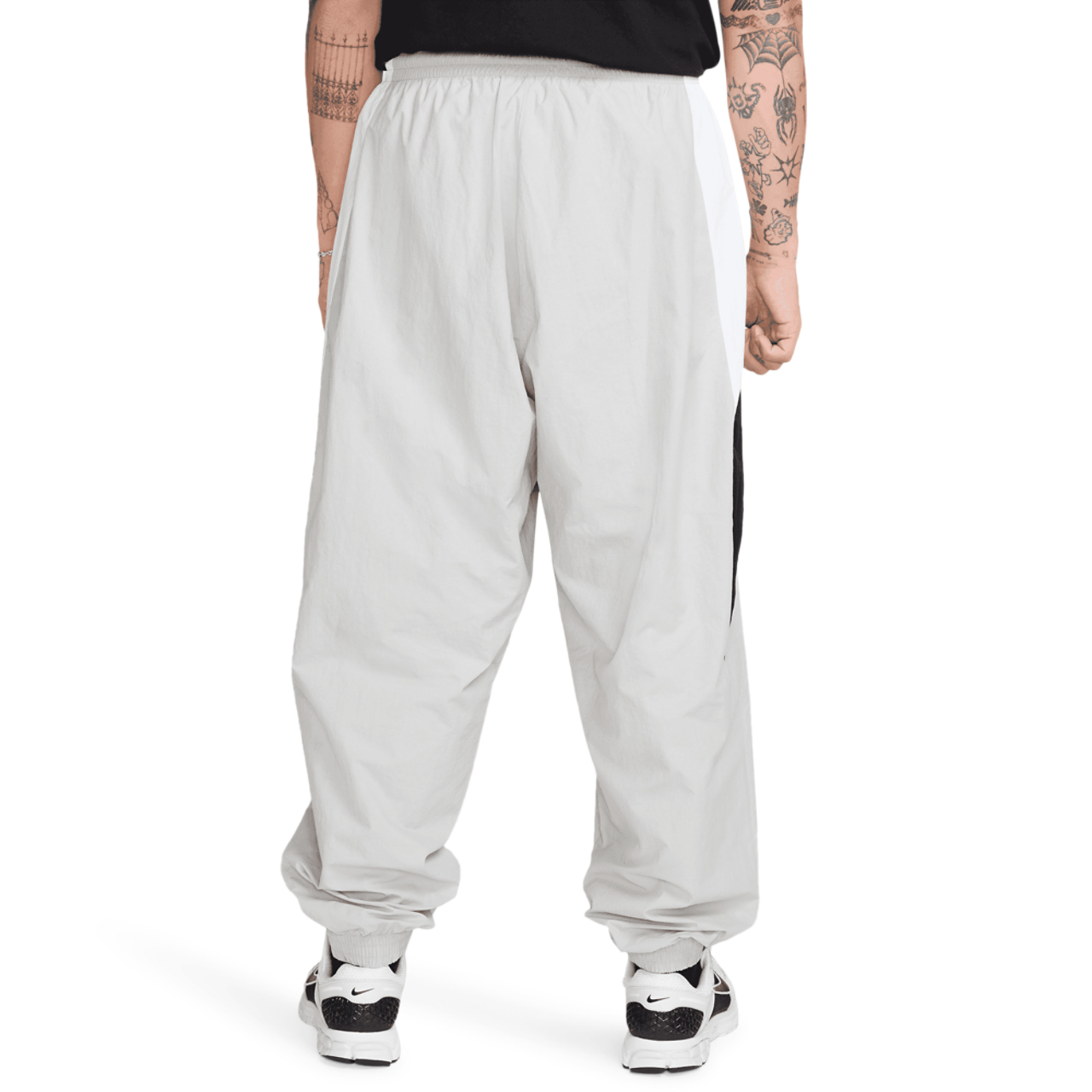 Nike Club Woven Track Pants OS  Image 2 of 6. Tap to open photo gallery.