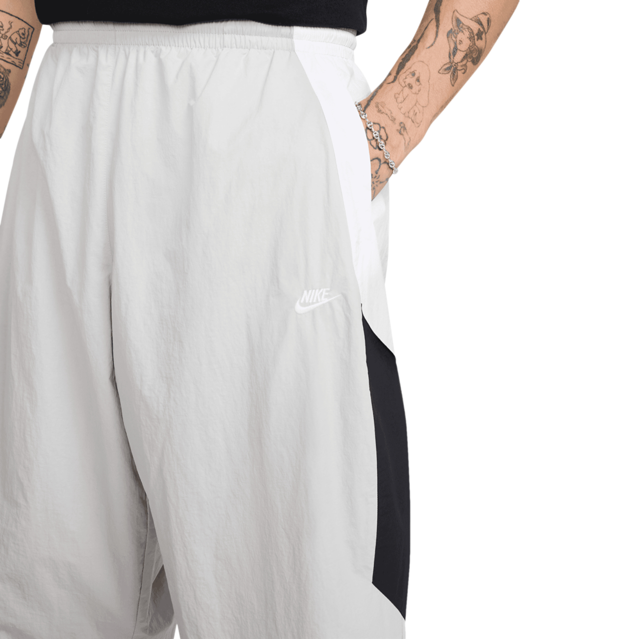 Nike Club Woven Track Pants OS  Image 3 of 6. Tap to open photo gallery.