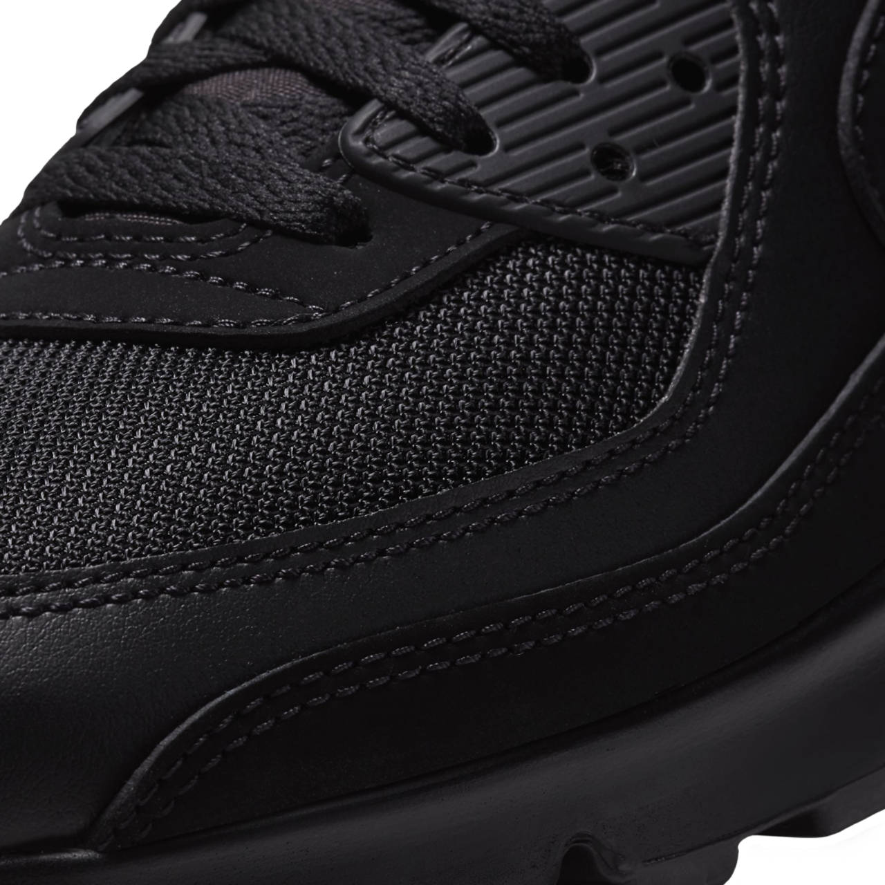 Nike Air Max 90 Image 8 of 8. Tap to open photo gallery.