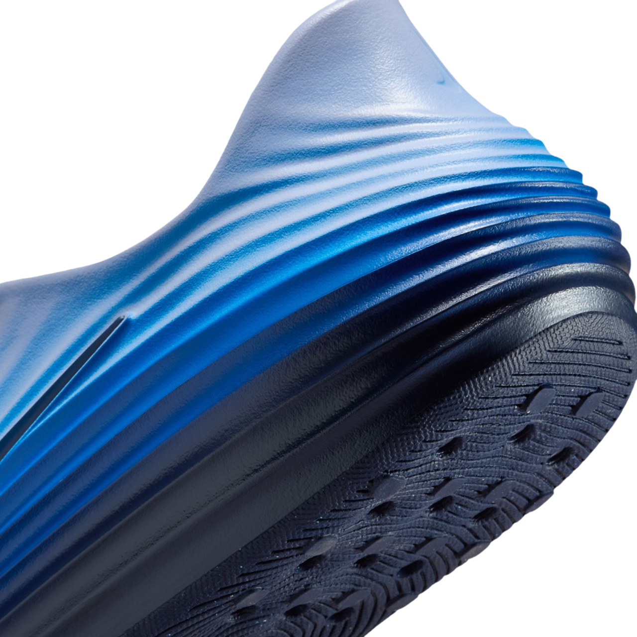 Nike Reactx Rejuven8 Image 7 of 8. Tap to open photo gallery.