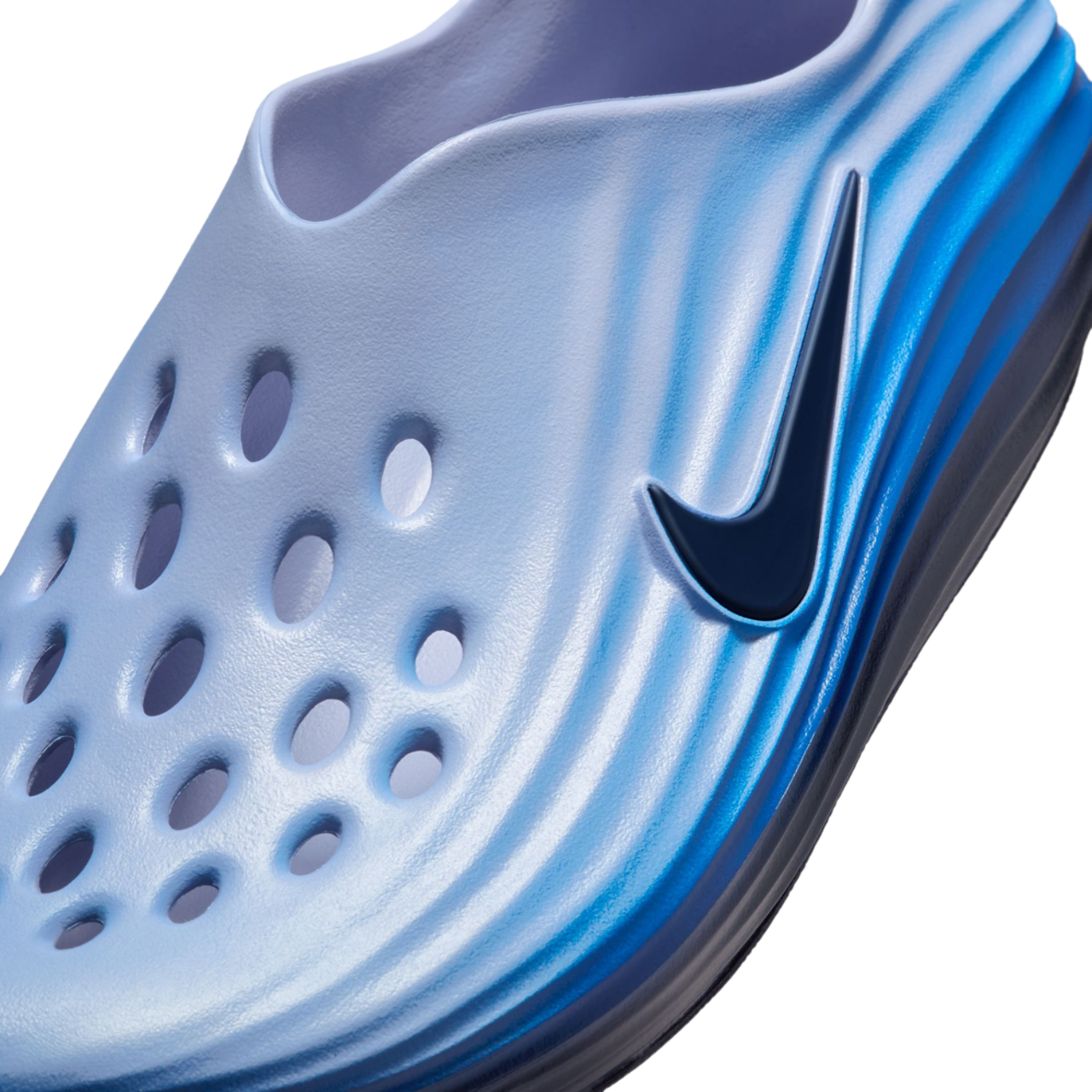 Nike Reactx Rejuven8 Image 8 of 8. Tap to open photo gallery.