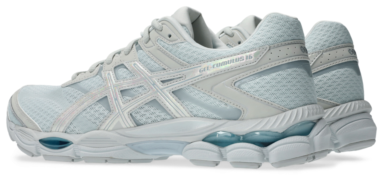 Asics GEL-CUMULUS 16 Image 3 of 9. Tap to open photo gallery.