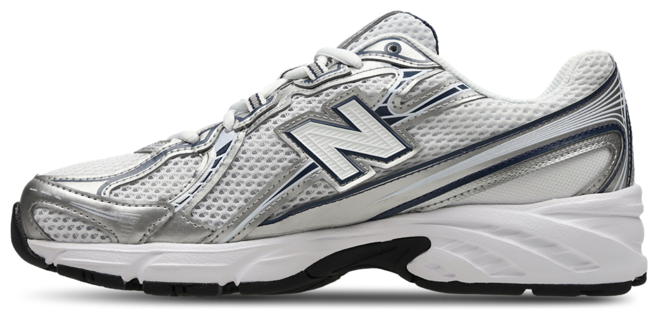 New Balance 740 Image 4 of 7. Tap to open photo gallery.