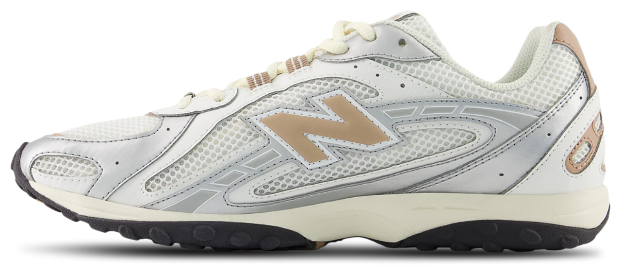 New Balance 204L Image 4 of 6. Tap to open photo gallery.