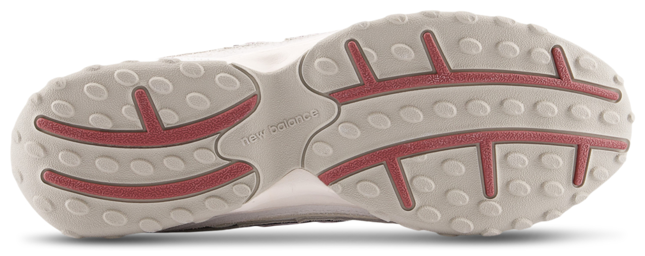 New Balance 204L Image 5 of 5. Tap to open photo gallery.