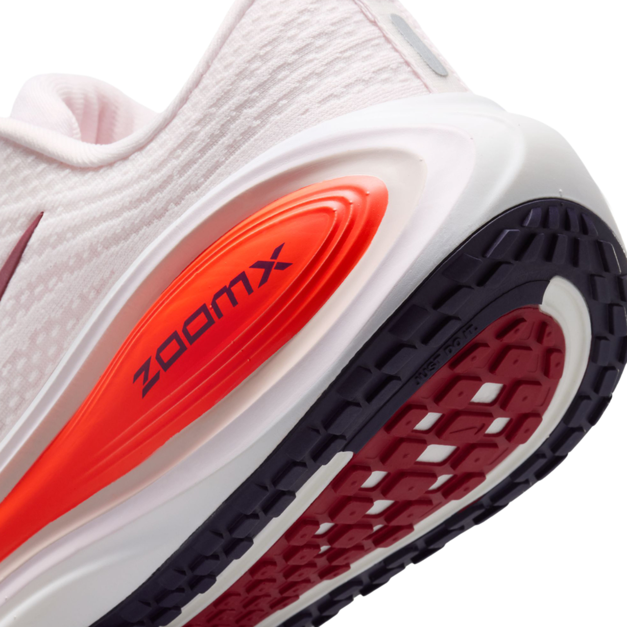 Nike Vomero Plus Image 8 of 8. Tap to open photo gallery.