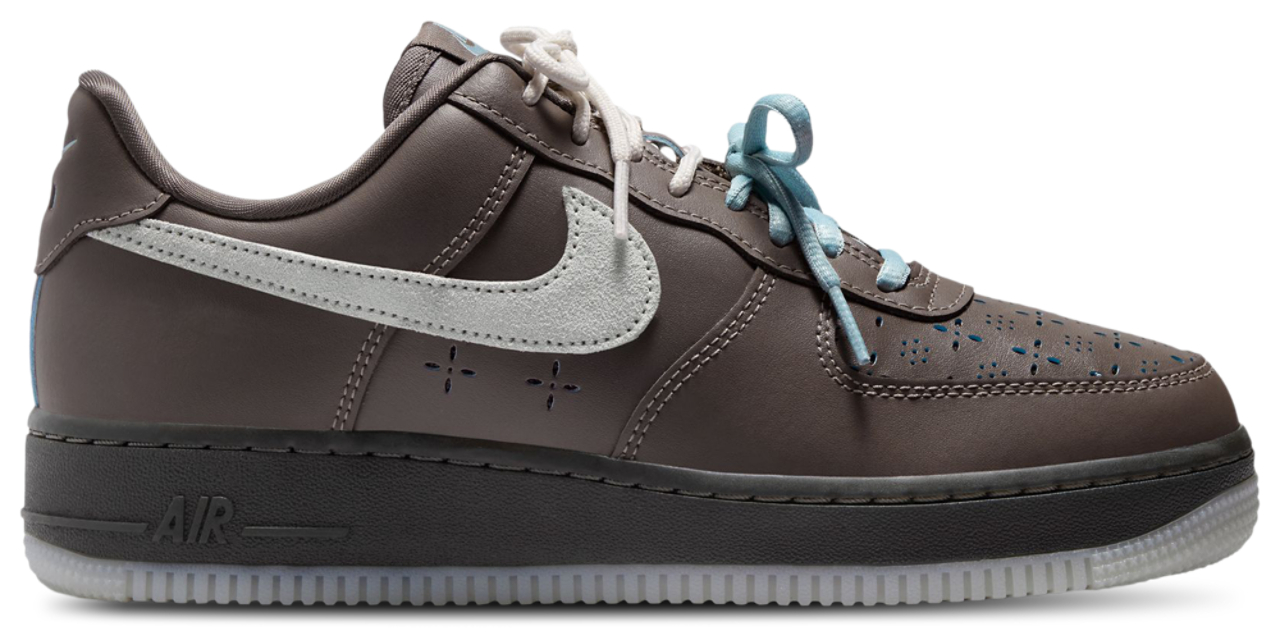 Nike Air Force 1 Image 1 of 8. Tap to open photo gallery.