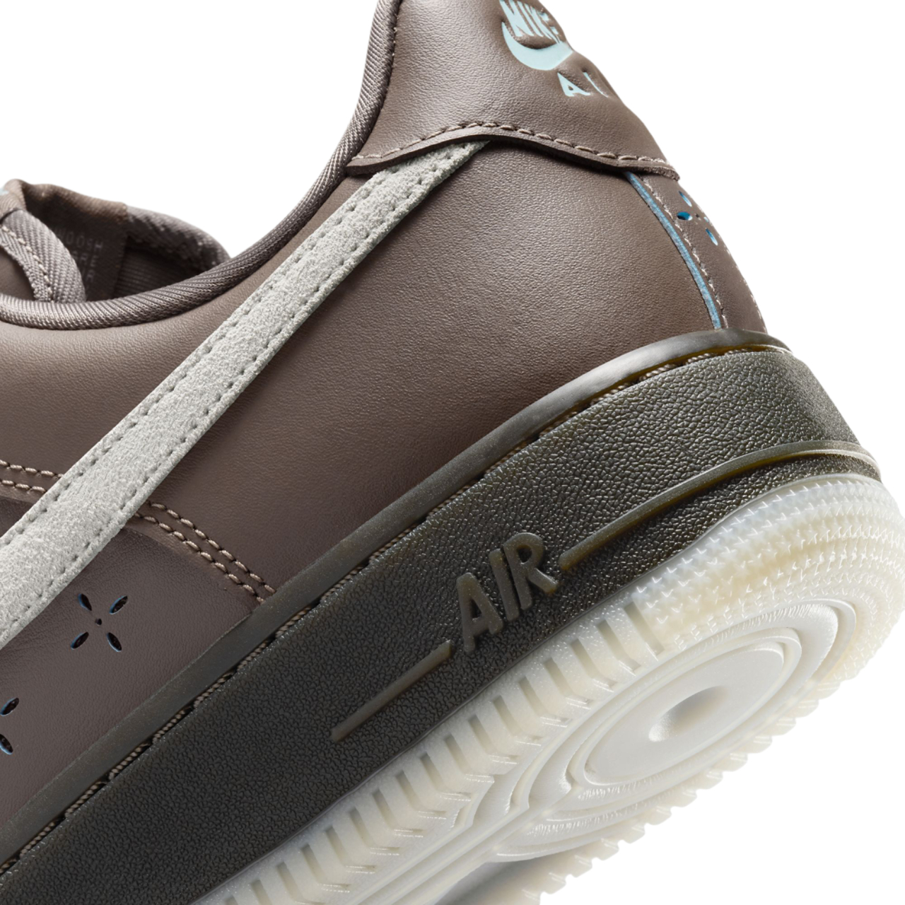 Nike Air Force 1 Image 8 of 8. Tap to open photo gallery.