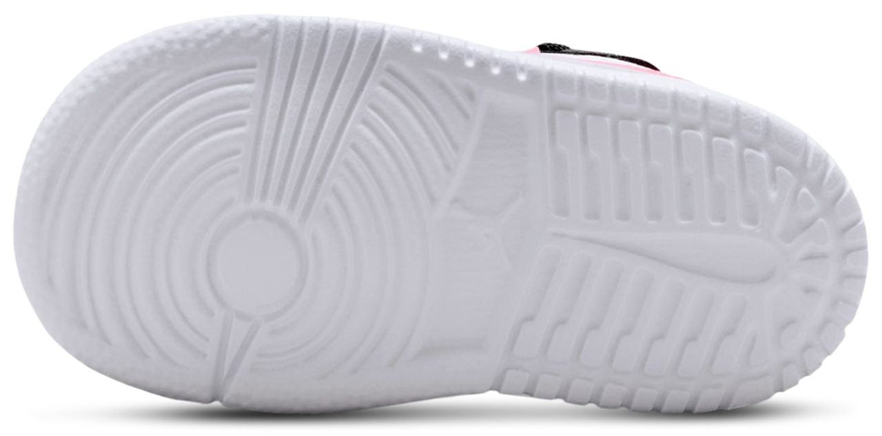 Jordan 1 Low Image 6 of 8. Tap to open photo gallery.