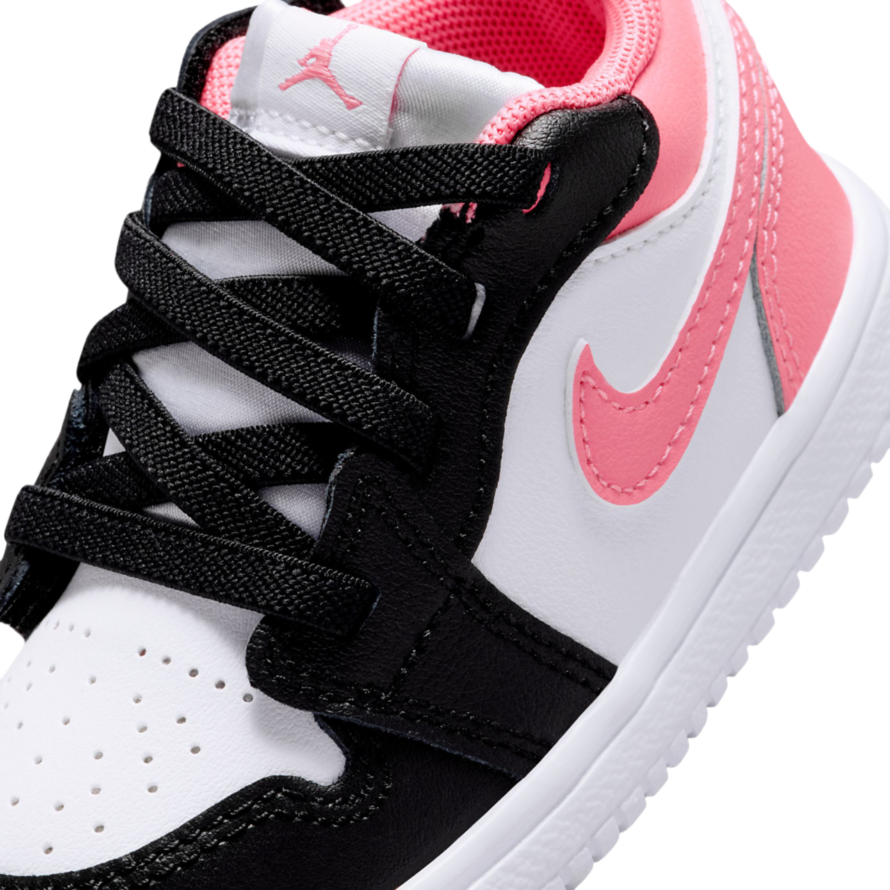Jordan 1 Low Image 7 of 8. Tap to open photo gallery.