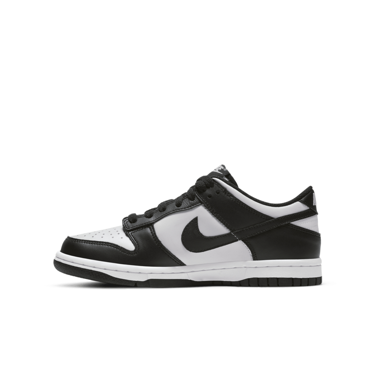 Nike Dunk Low Image 4 of 9. Tap to open photo gallery.