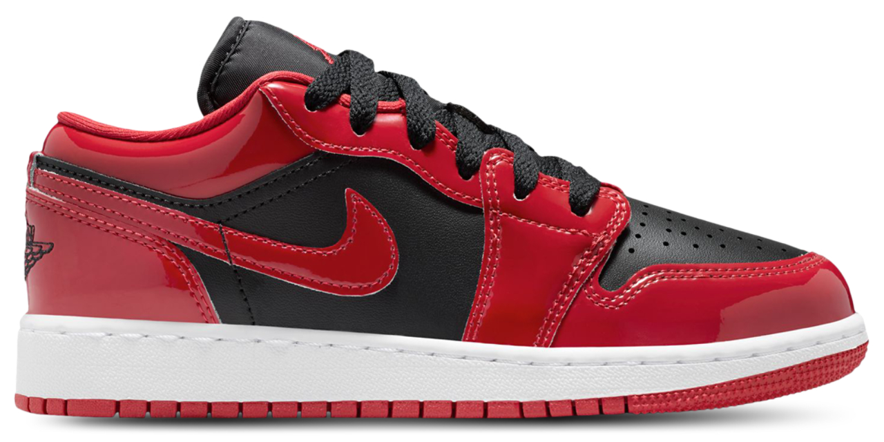 Jordan 1 Low SE Image 1 of 8. Tap to open photo gallery.