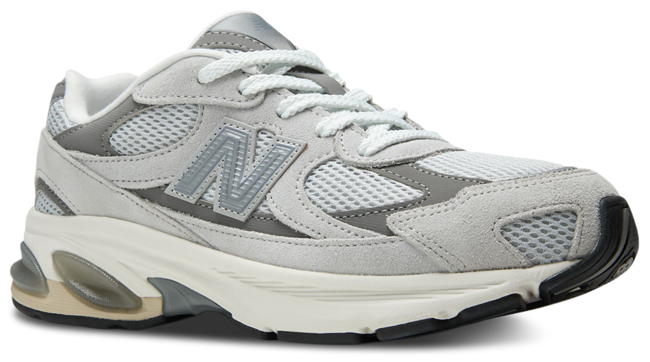 New Balance 2010 Image 2 of 8. Tap to open photo gallery.