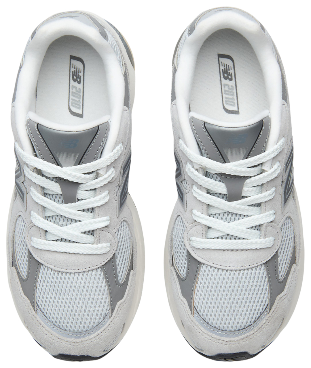 New Balance 2010 Image 6 of 8. Tap to open photo gallery.