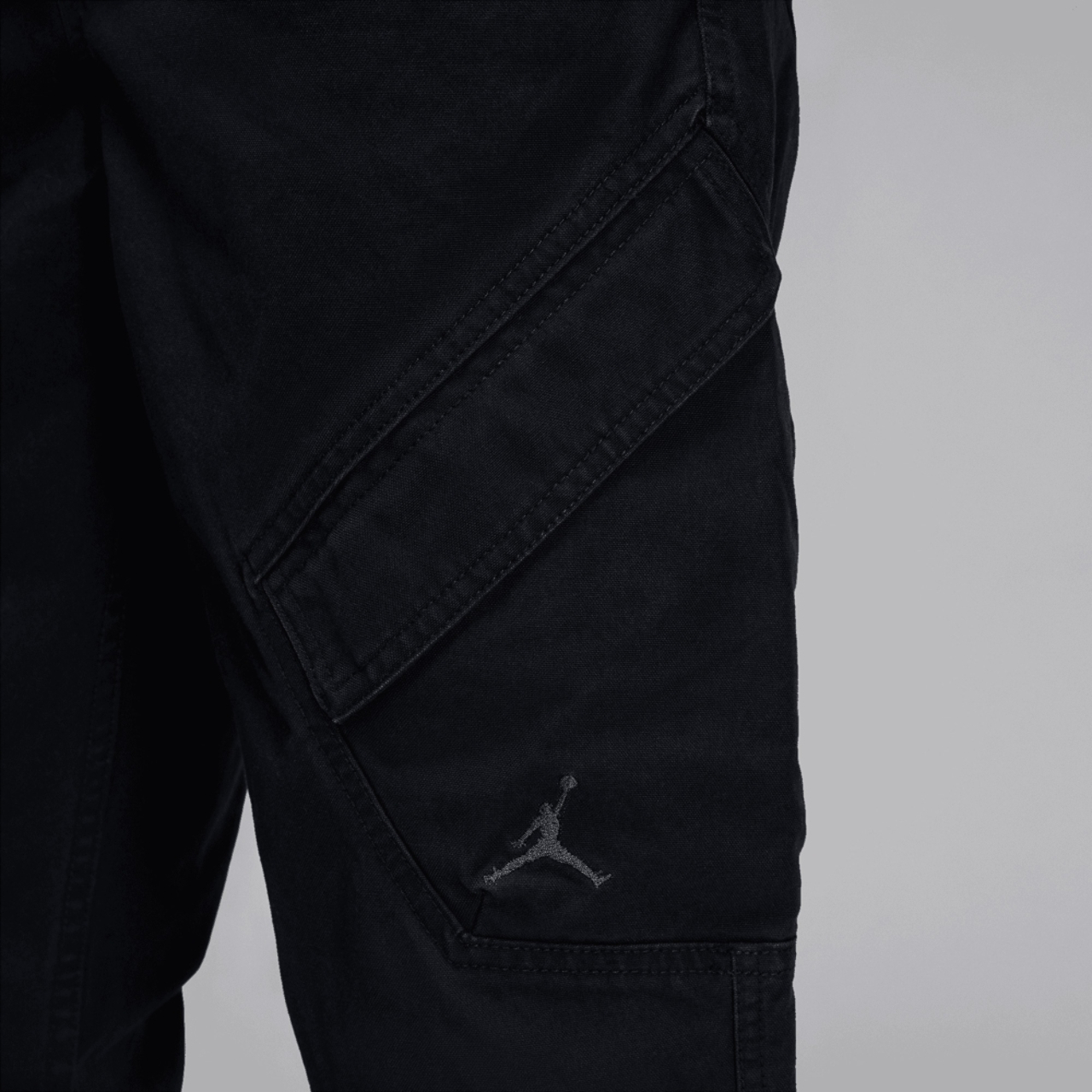 Jordan Chicago Pant Image 3 of 5. Tap to open photo gallery.