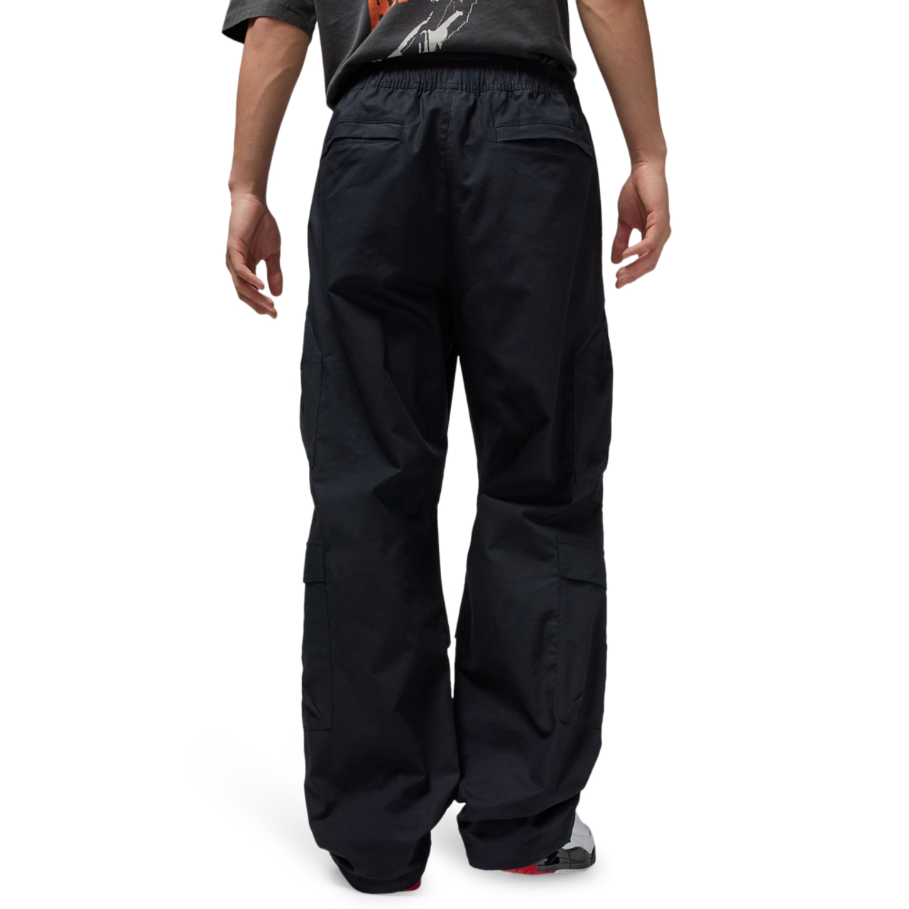 Jordan Flight Utility Pants Image 3 of 7. Tap to open photo gallery.