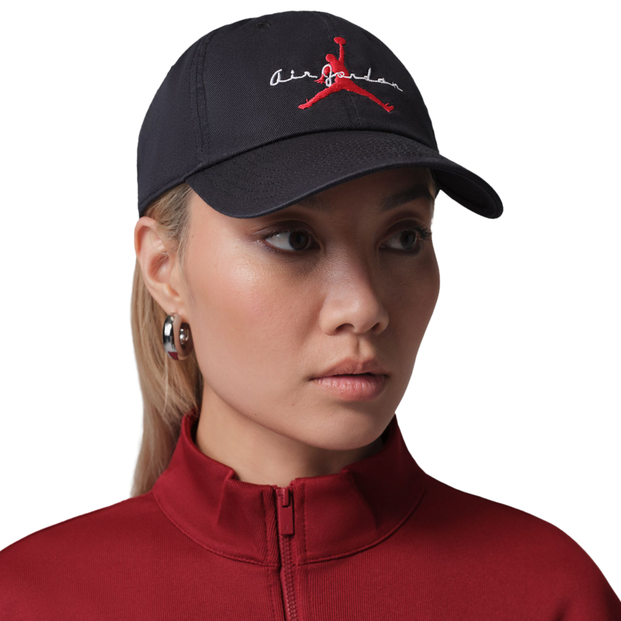 Jordan Clb Cap Us Cs Flt Scrpt Image 2 of 4. Tap to open photo gallery.
