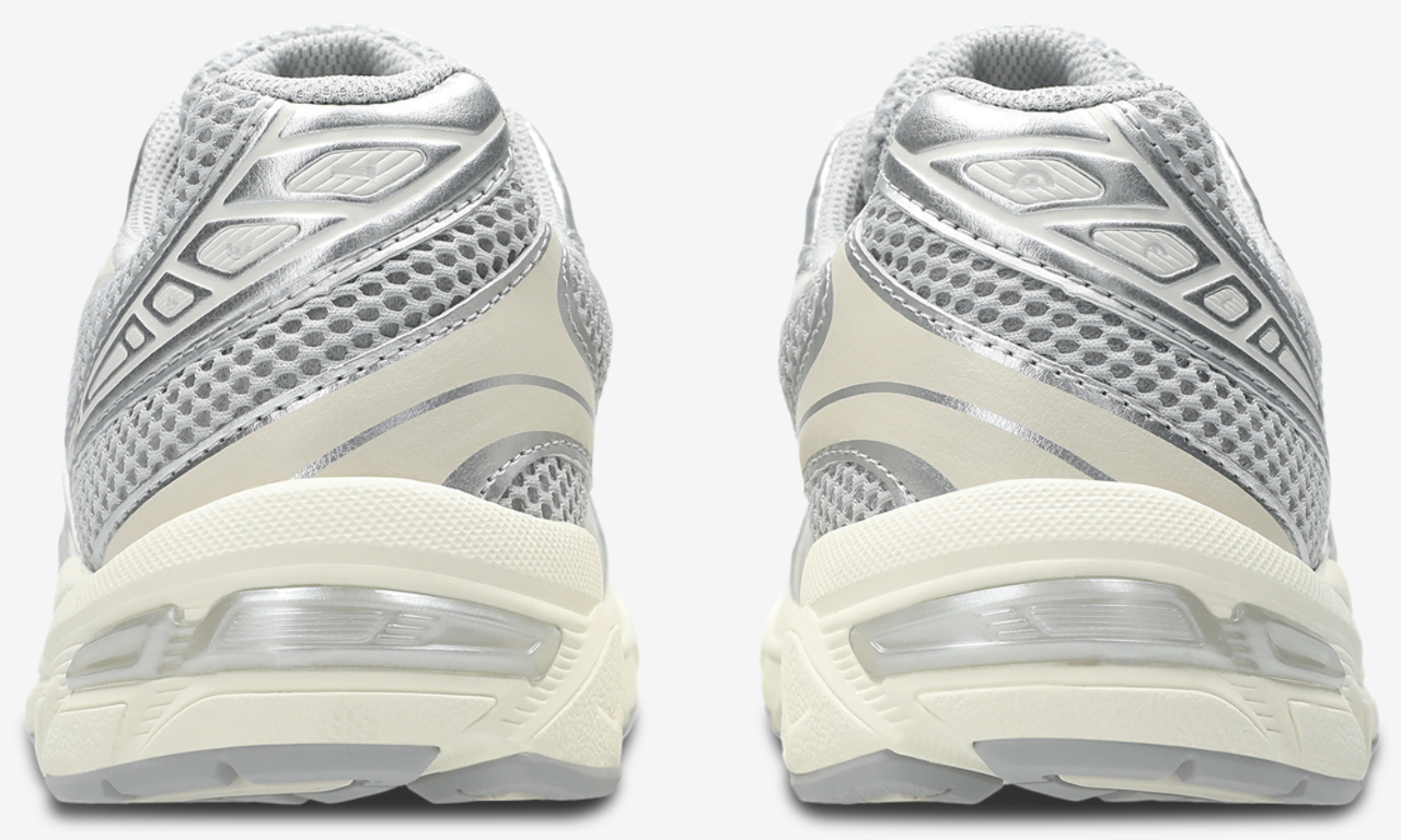 ASICS® GEL-1130 Image 3 of 5. Tap to open photo gallery.