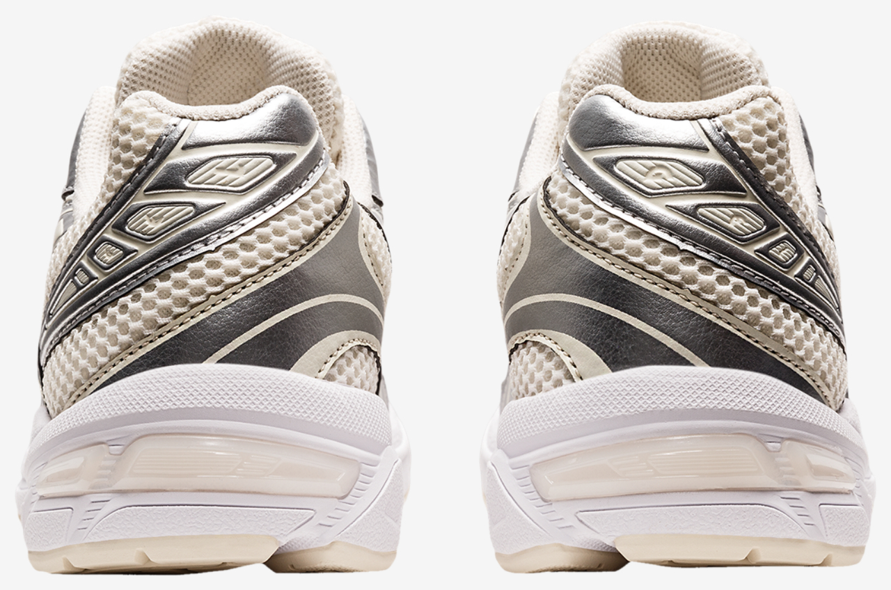 ASICS® GEL-1130 Image 3 of 5. Tap to open photo gallery.
