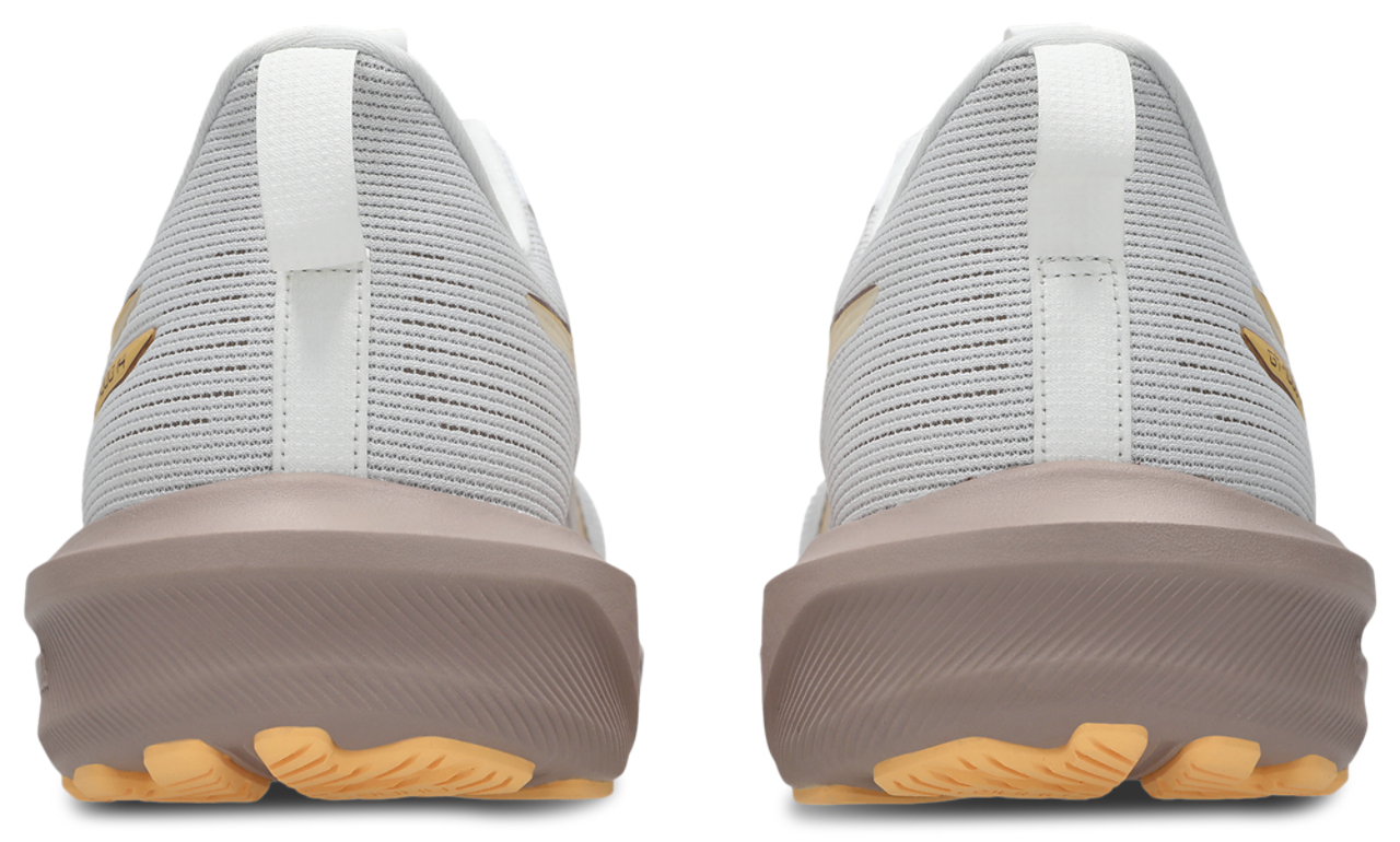 ASICS® GT-1000 14 Image 3 of 5. Tap to open photo gallery.
