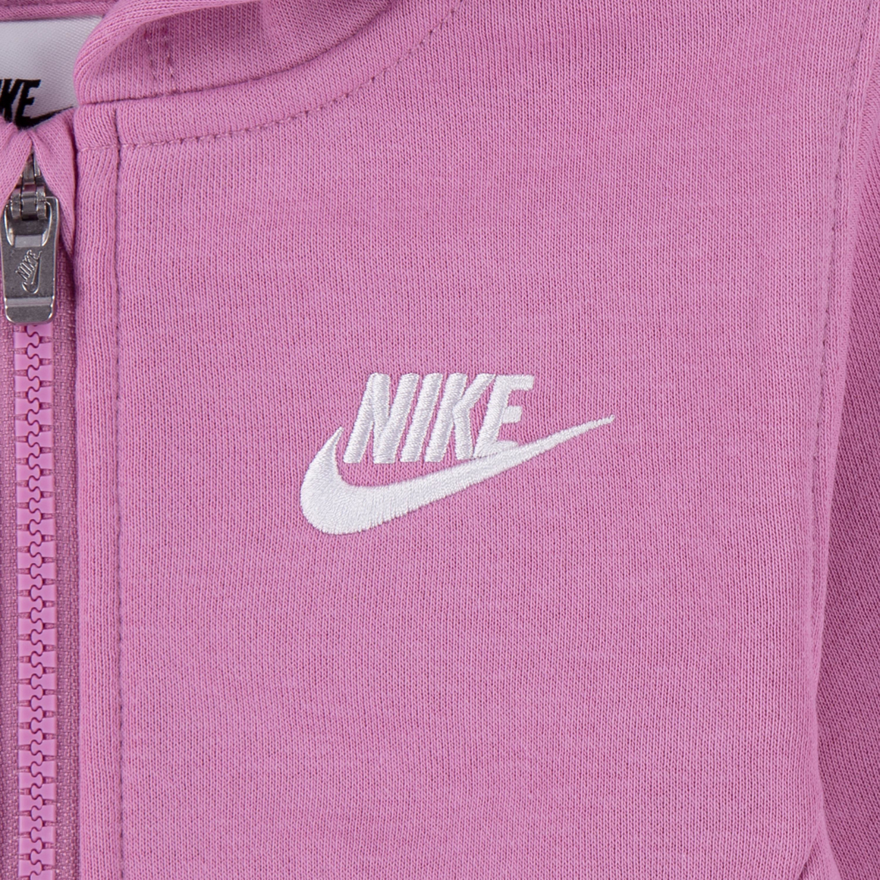 Nike LBR Full-Zip Club Set Image 3 of 4. Tap to open photo gallery.