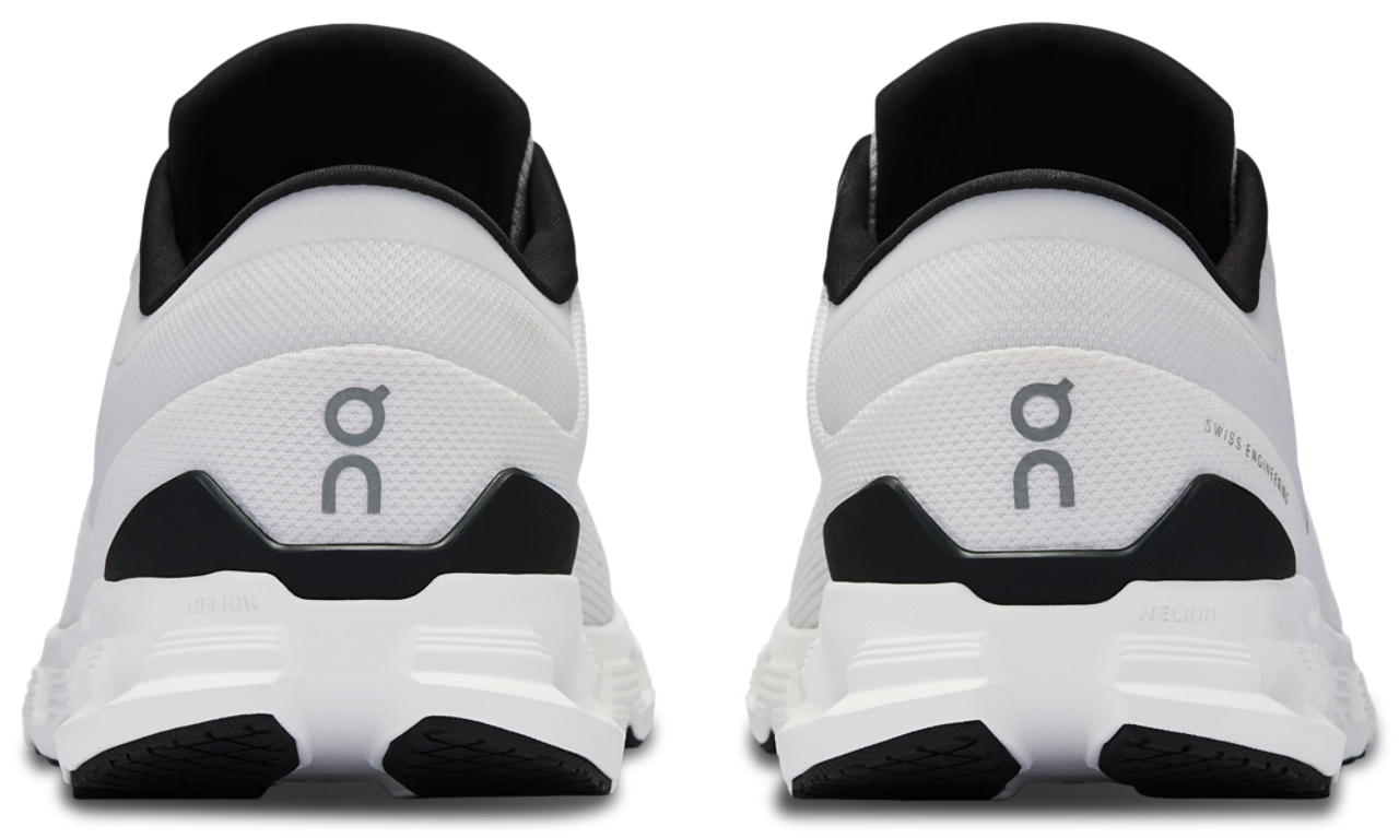 on cloud x4 スニーカー　ワークアウト　23.5 黒　Black on cloud x4 スニーカー ワークアウト 23.5 黒 Black Men's