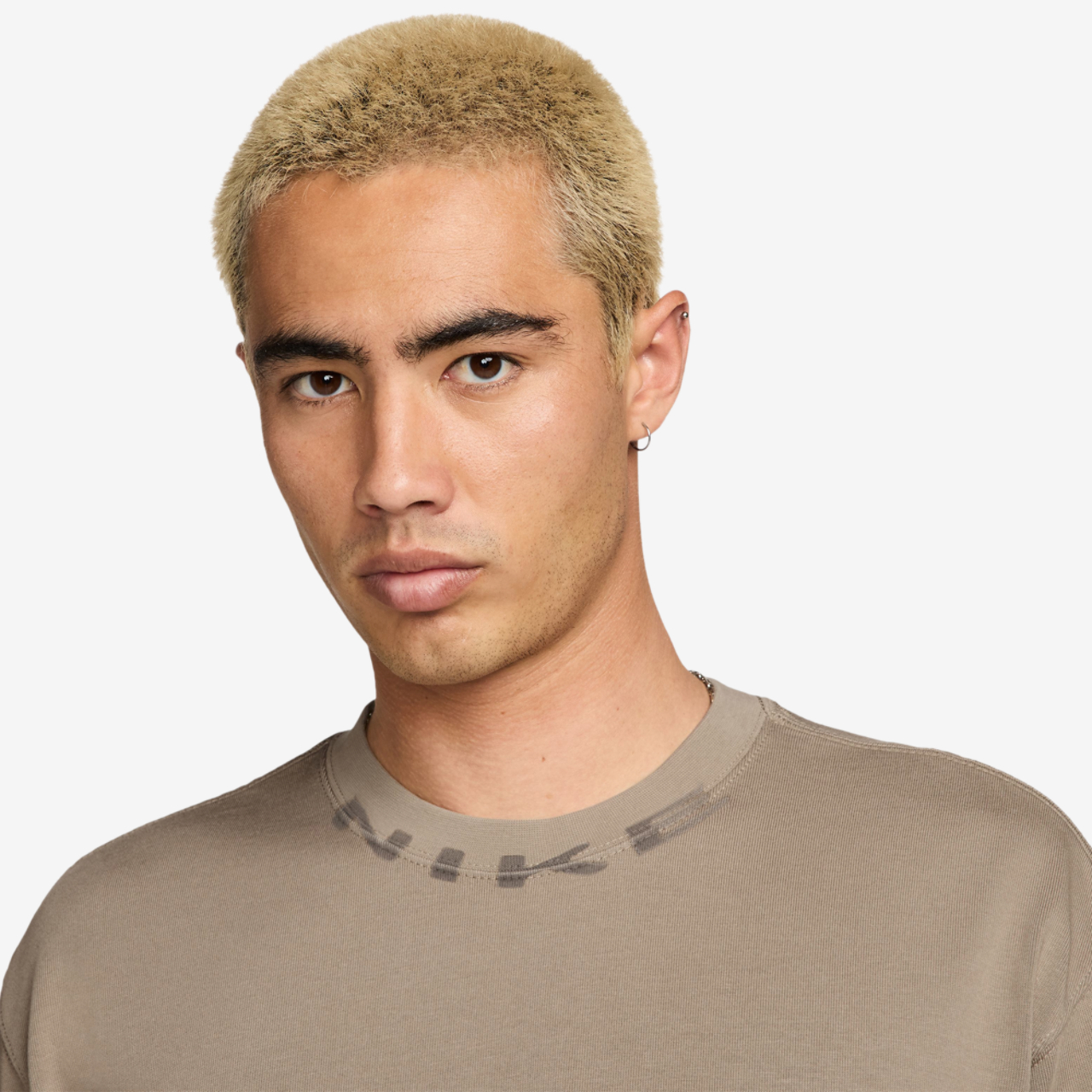 Nike NSW T Shirt OC Collar Print Image 3 of 3. Tap to open photo gallery.