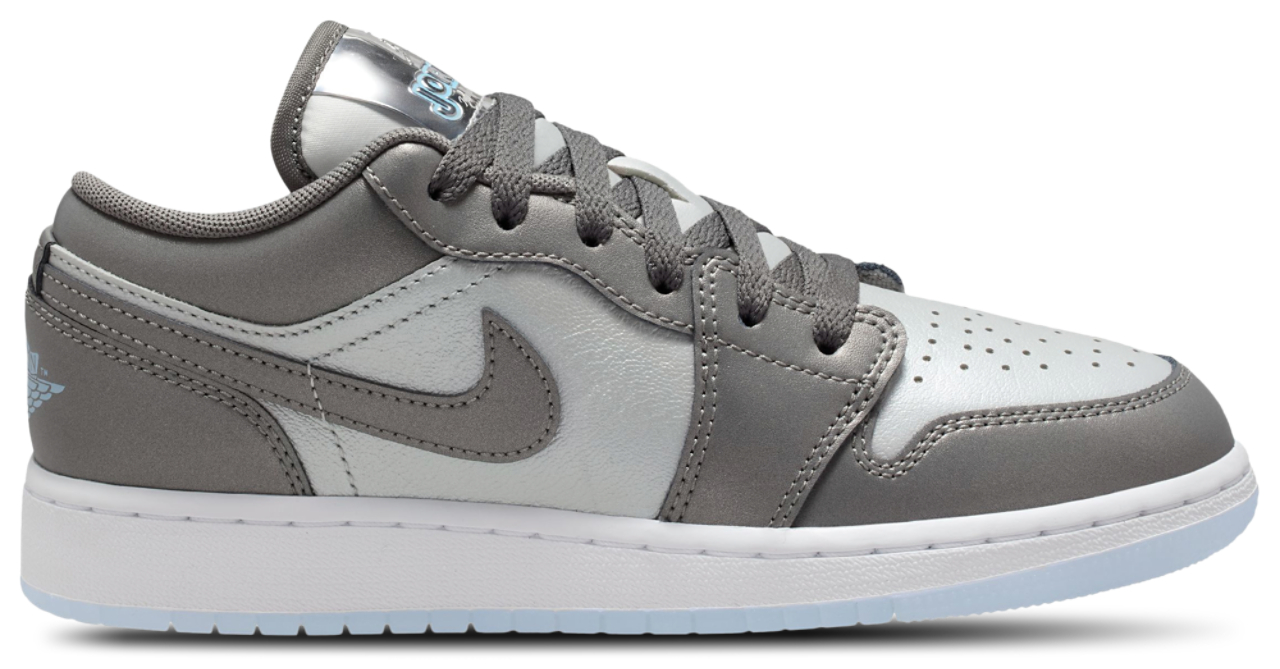 Jordan Air Jordan 1 Low SE UNI Image 1 of 4. Tap to open photo gallery.