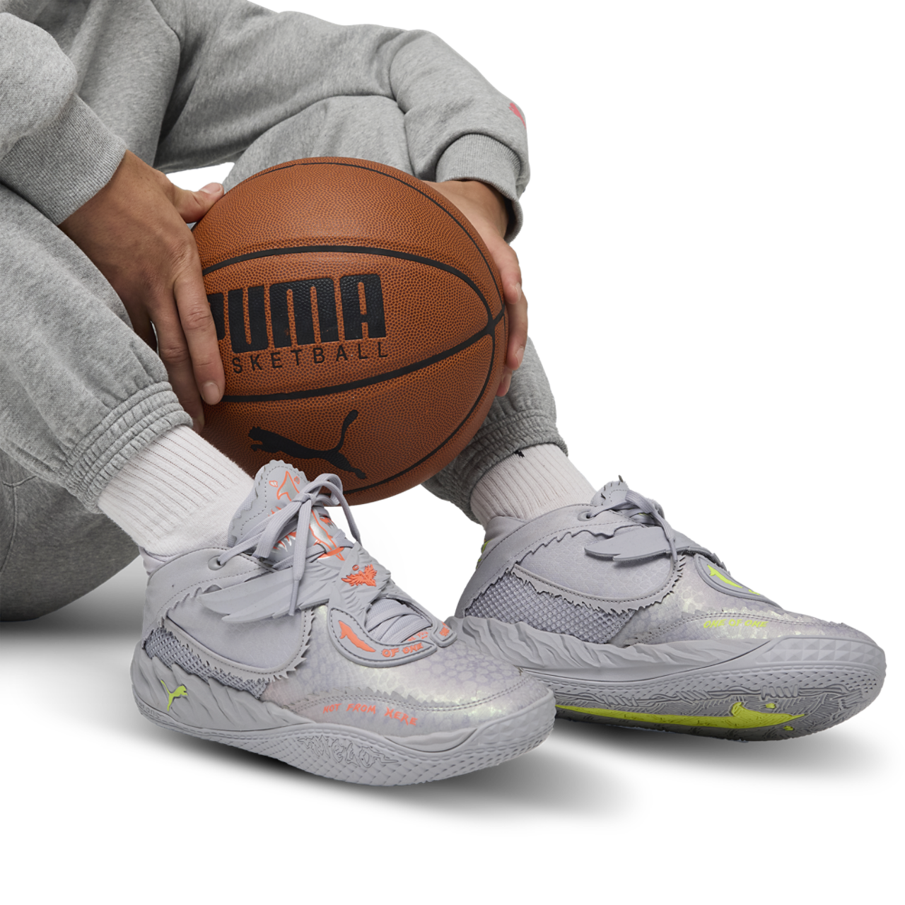 PUMA MB.05 Metallic Image 7 of 8. Tap to open photo gallery.