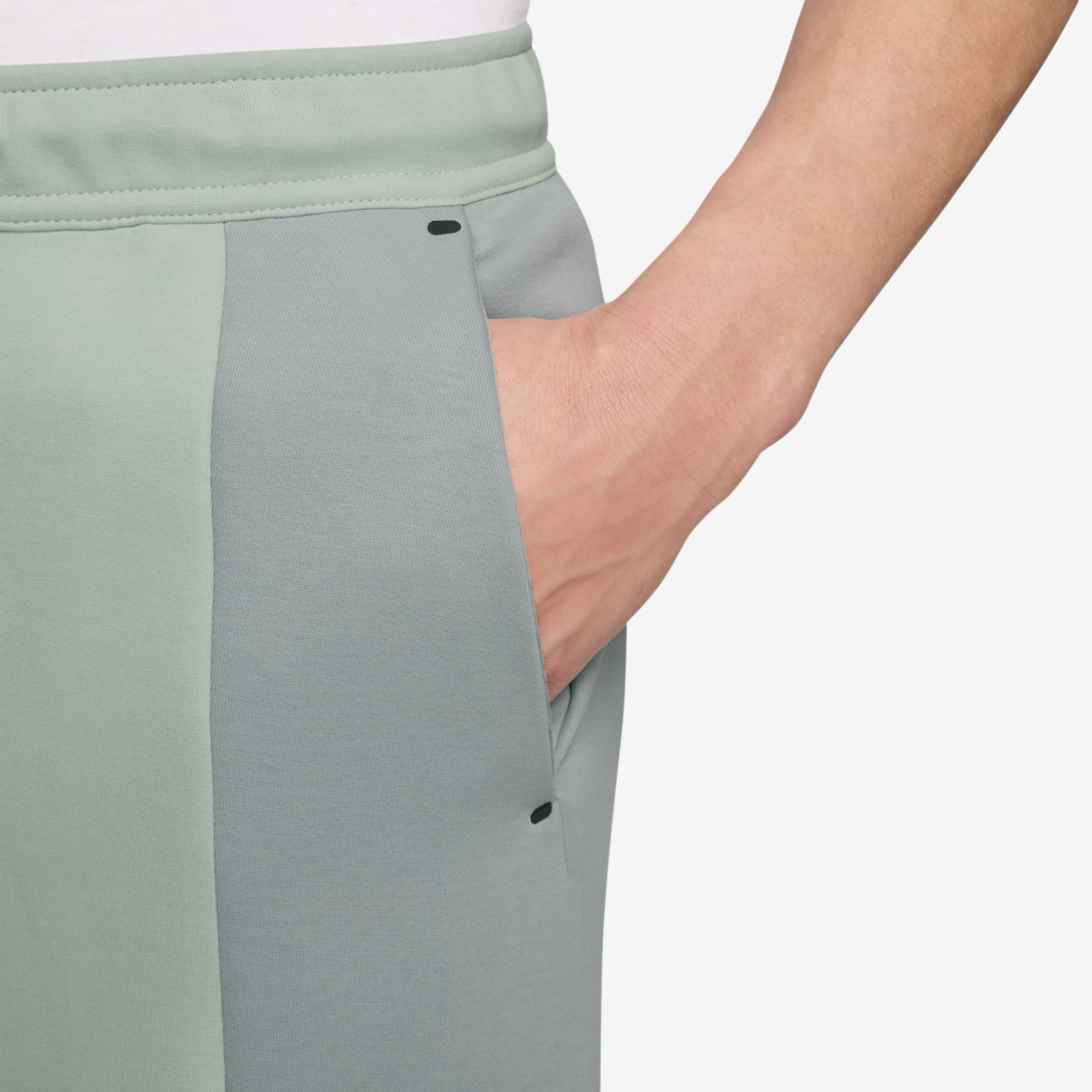 Nike Tech Fleece Pro Cb Open Hem Pants Image 3 of 3. Tap to open photo gallery.