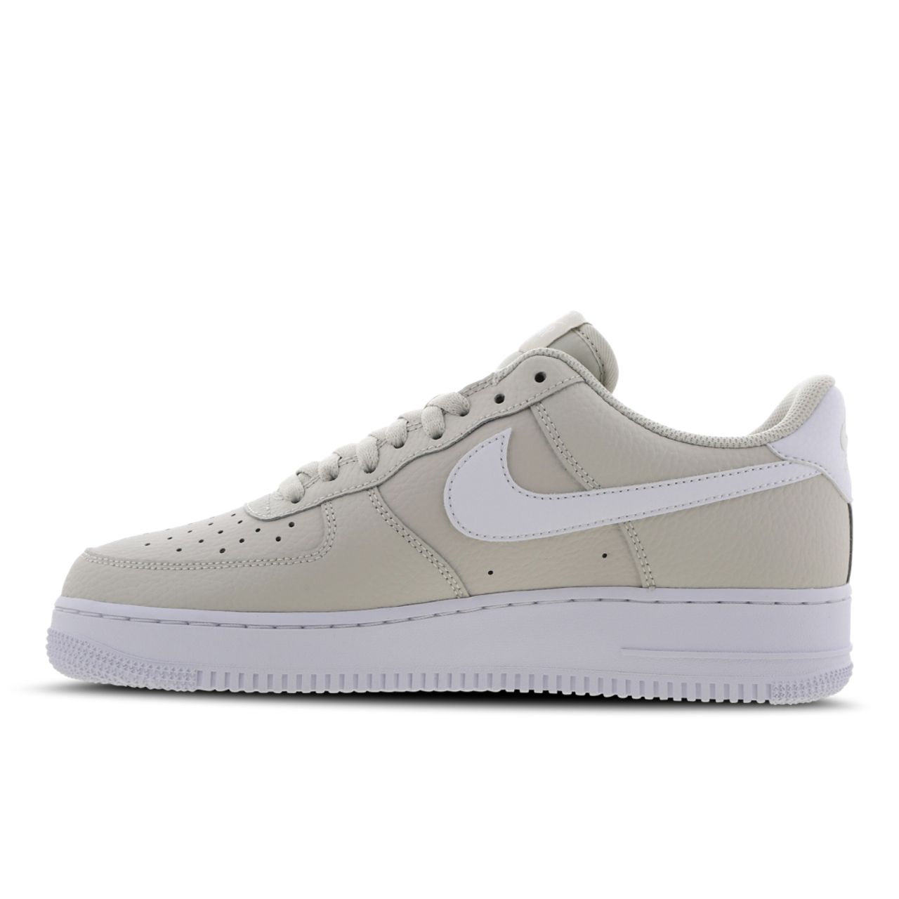 Nike Air Force 1 Low Image 4 of 6. Tap to open photo gallery.