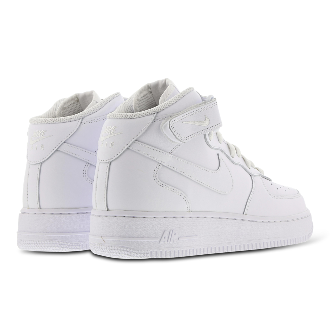 Nike Air Force 1 Mid Image 3 of 7. Tap to open photo gallery.