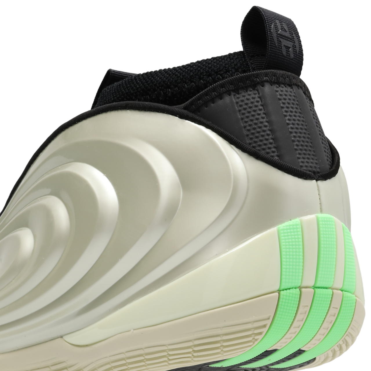 adidas Harden Volume 10 Imagen 7 de 8. Toque para abrir la galería de fotos.