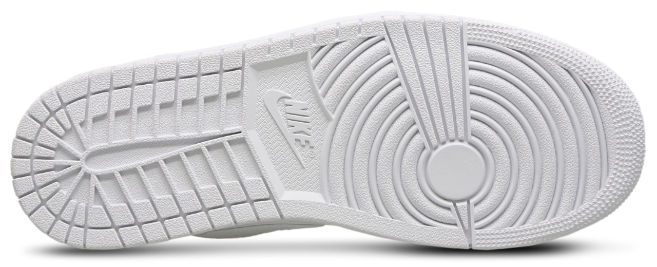 Jordan 1 Low Image 6 of 8. Tap to open photo gallery.