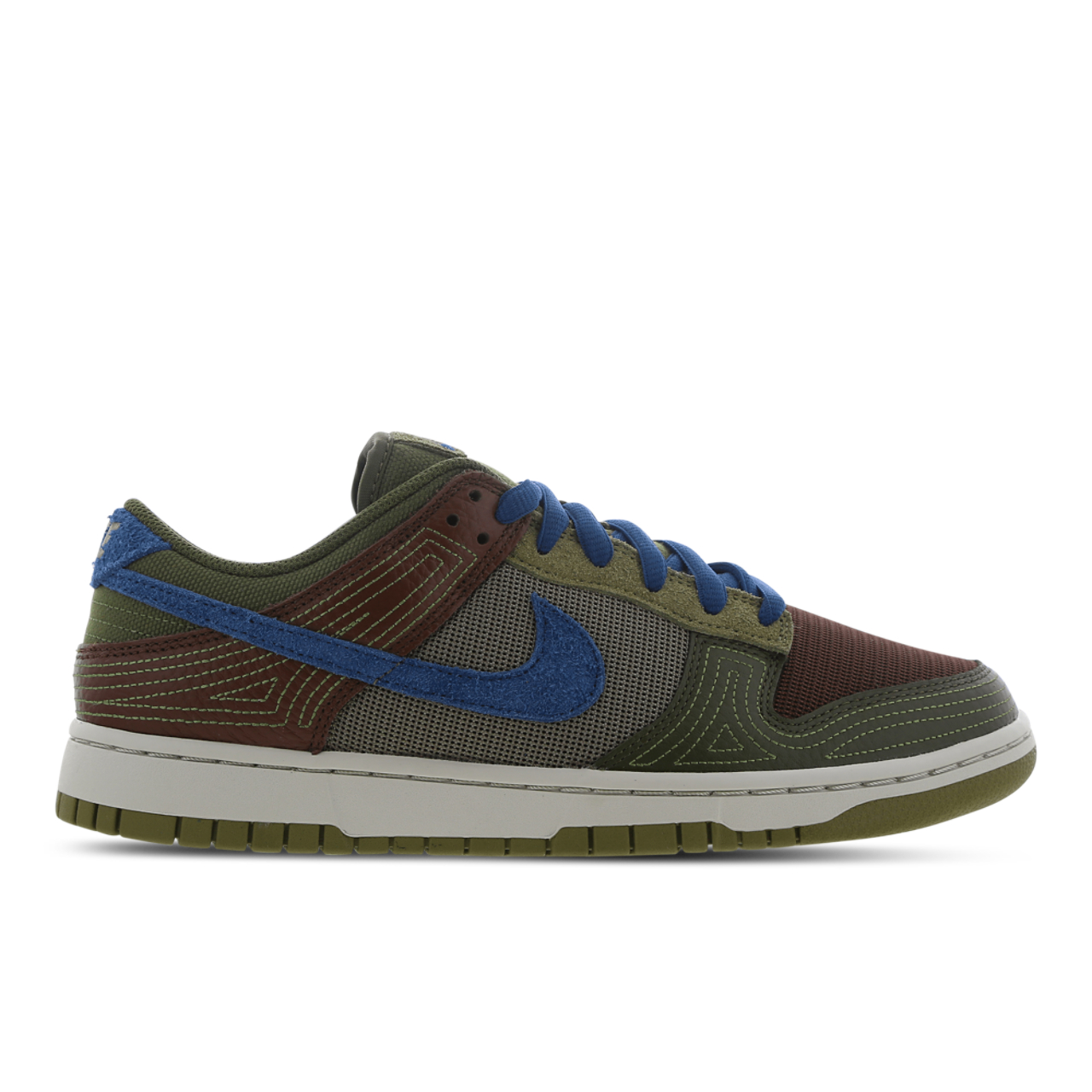 Nike Dunk Image 1 of 7. Tap to open photo gallery.