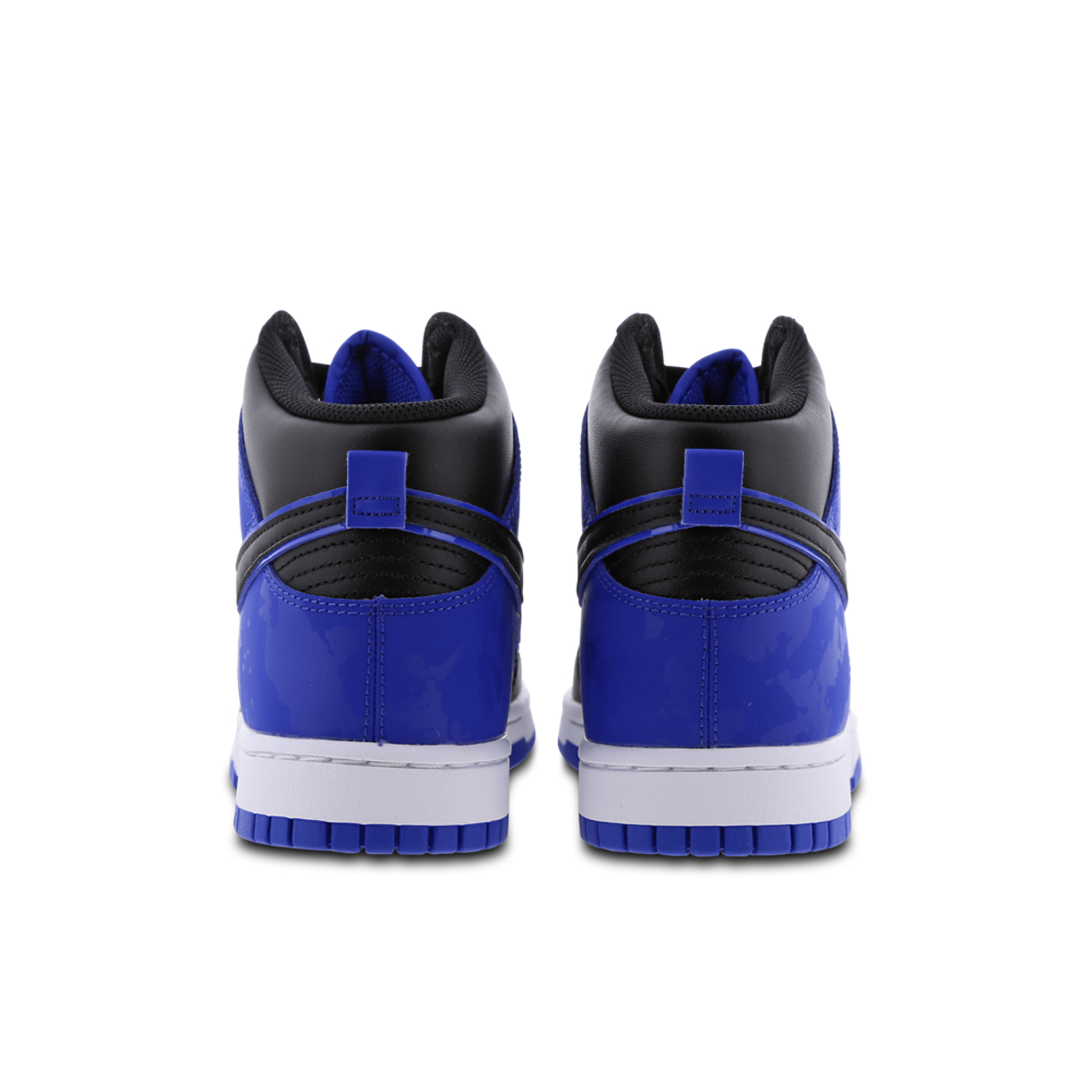 Nike Dunk High Image 3 of 7. Tap to open photo gallery.