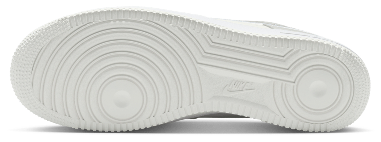 Nike Air Force 1 Low Image 5 sur 6. Appuyez pour ouvrir la galerie de photos.
