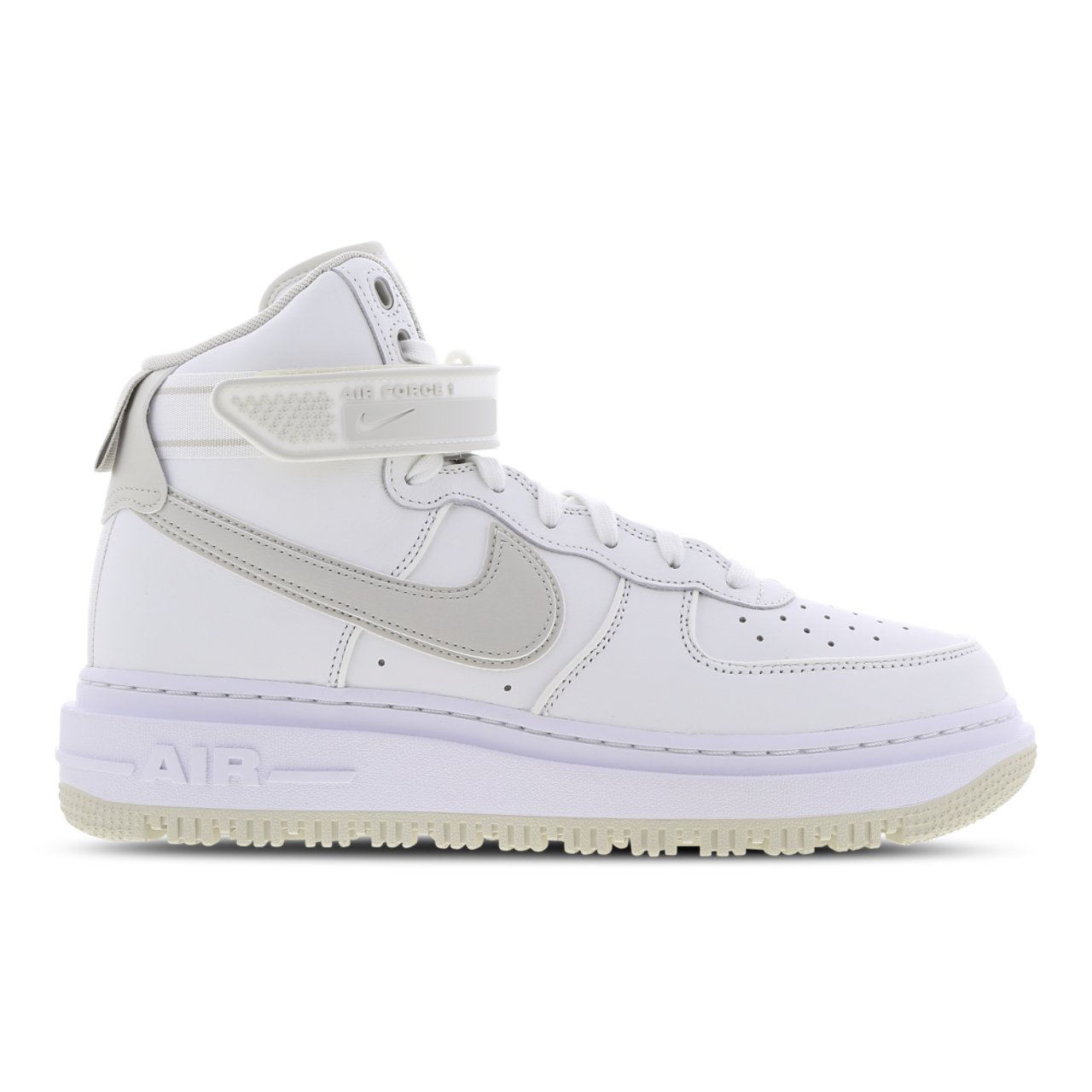 Nike Air Force 1 High Image 1 of 7. Tap to open photo gallery.