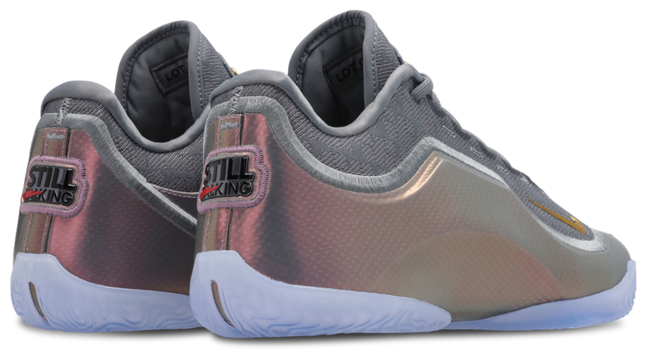 Nike Lebron XXIII Immagine 3 di 7. Tocca per aprire la galleria fotografica.