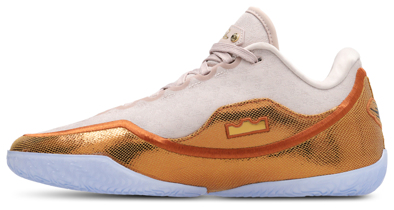 Nike Lebron XXIII Lebronto Bild 4 von 9. Antippen, um die Fotogalerie zu öffnen.