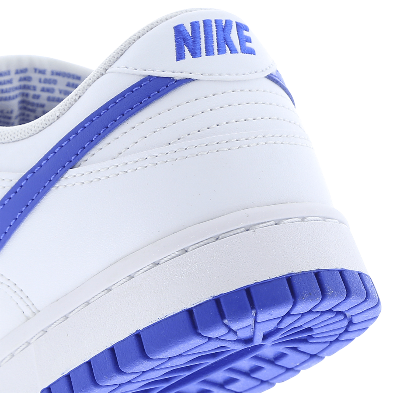 Nike Dunk Low Bild 8 von 8. Antippen, um die Fotogalerie zu öffnen.