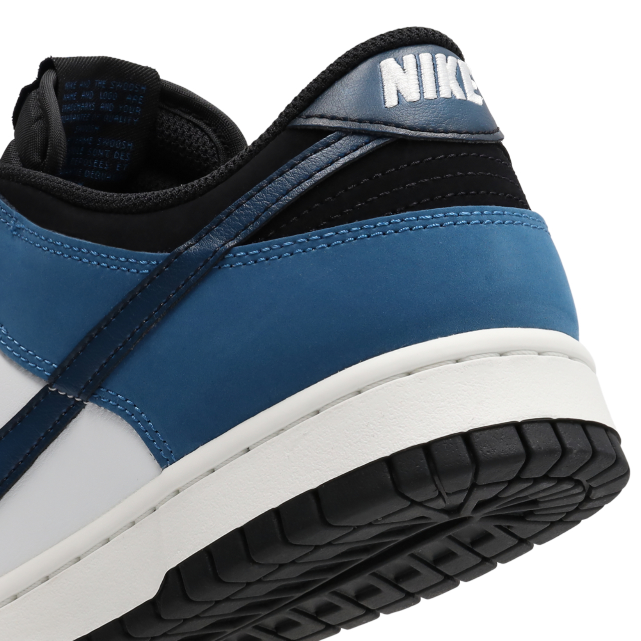 Nike Dunk Low Imagen 7 de 7. Toque para abrir la galería de fotos.