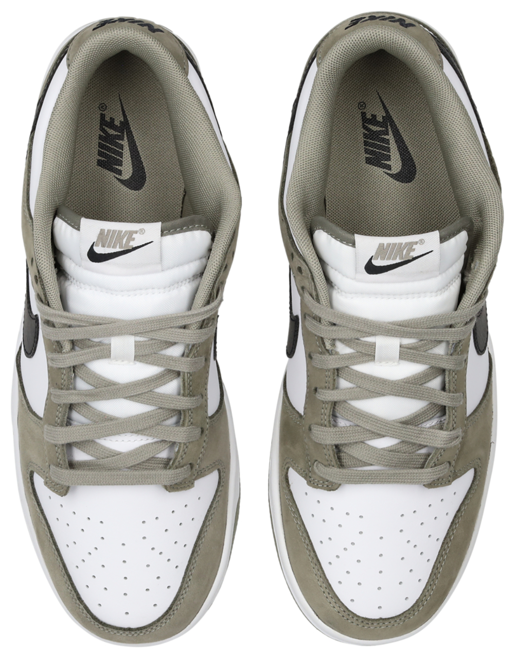 Nike Dunk Low Image 5 of 7. Tap to open photo gallery.