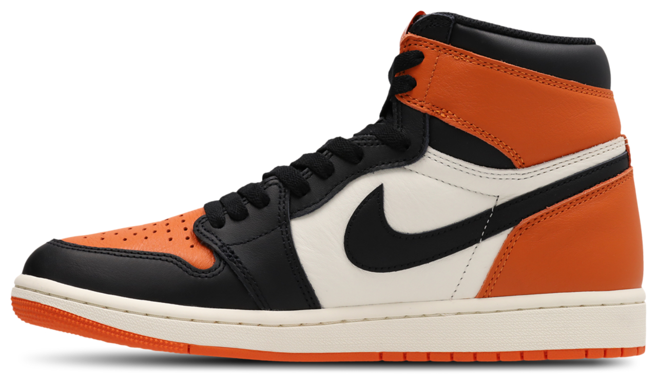 JordanAJ1 Retro High OGMenShoes Image 4 of 7. Tap to open photo gallery.